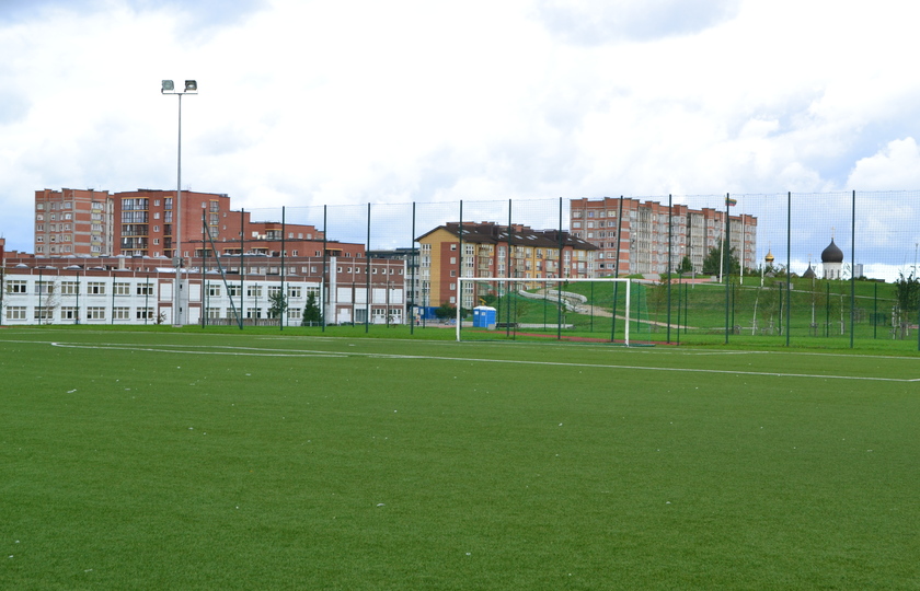 Pajūrio progimnazijos  dirbtinės dangos futbolo aikštė